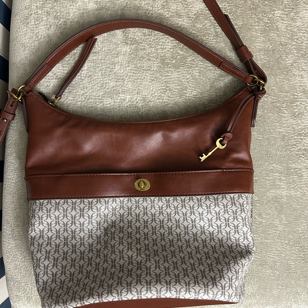 Fossil bucket crossbody bag